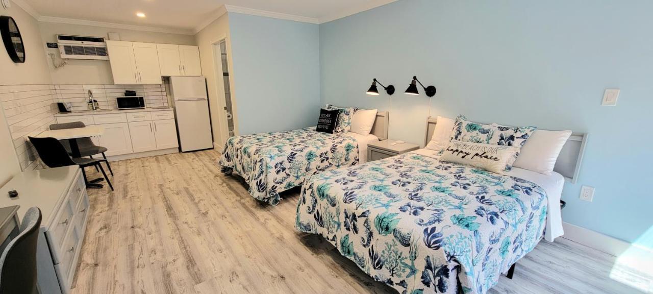 Satellite Motel Сейнт Пийт Бийч Екстериор снимка